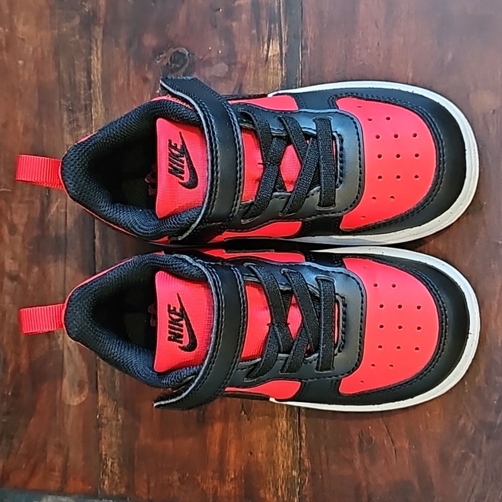 Awesome! EASY-ON Nike Court Borough Low Recraft